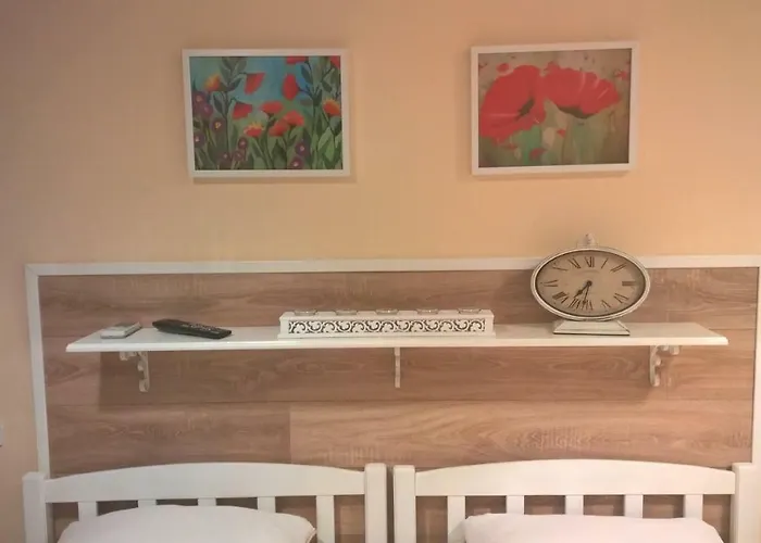 아파트 Entrance